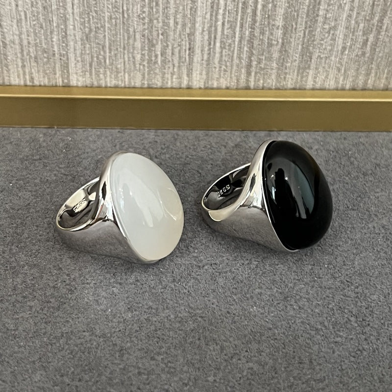 Classic Black Onyx Oval Egg Ring 