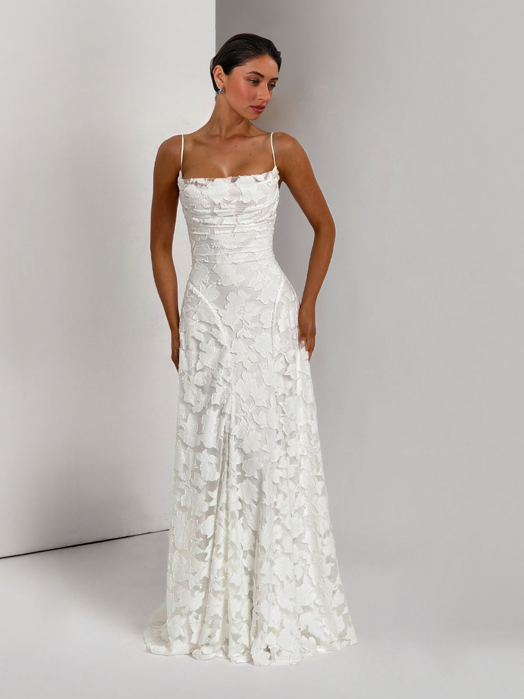 Elegant Spaghetti Strap Lace Maxi Dress