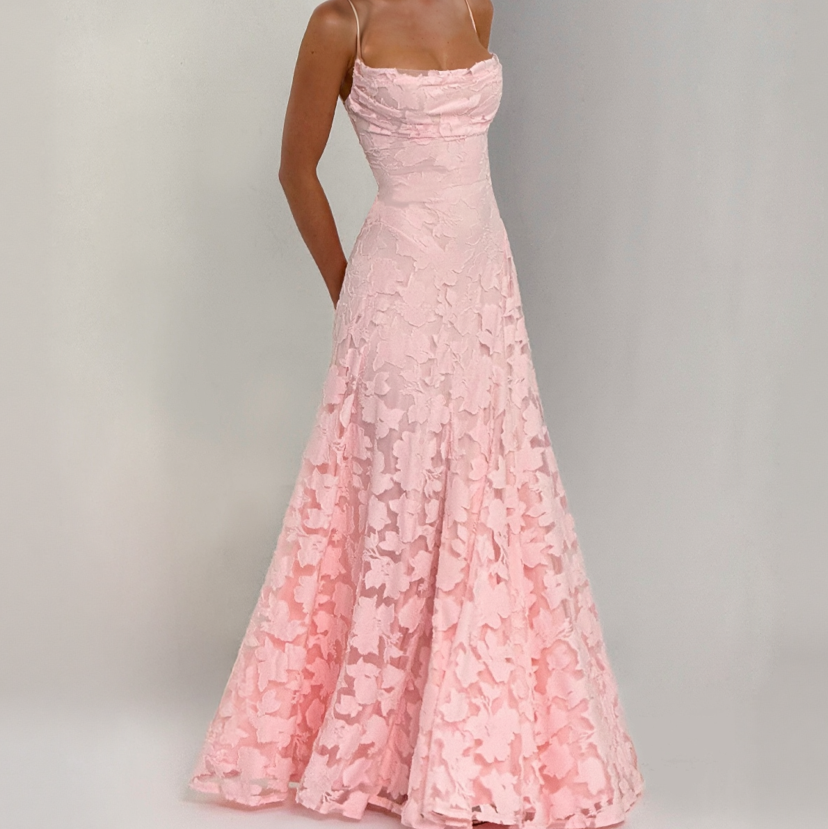 Elegant Spaghetti Strap Lace Maxi Dress