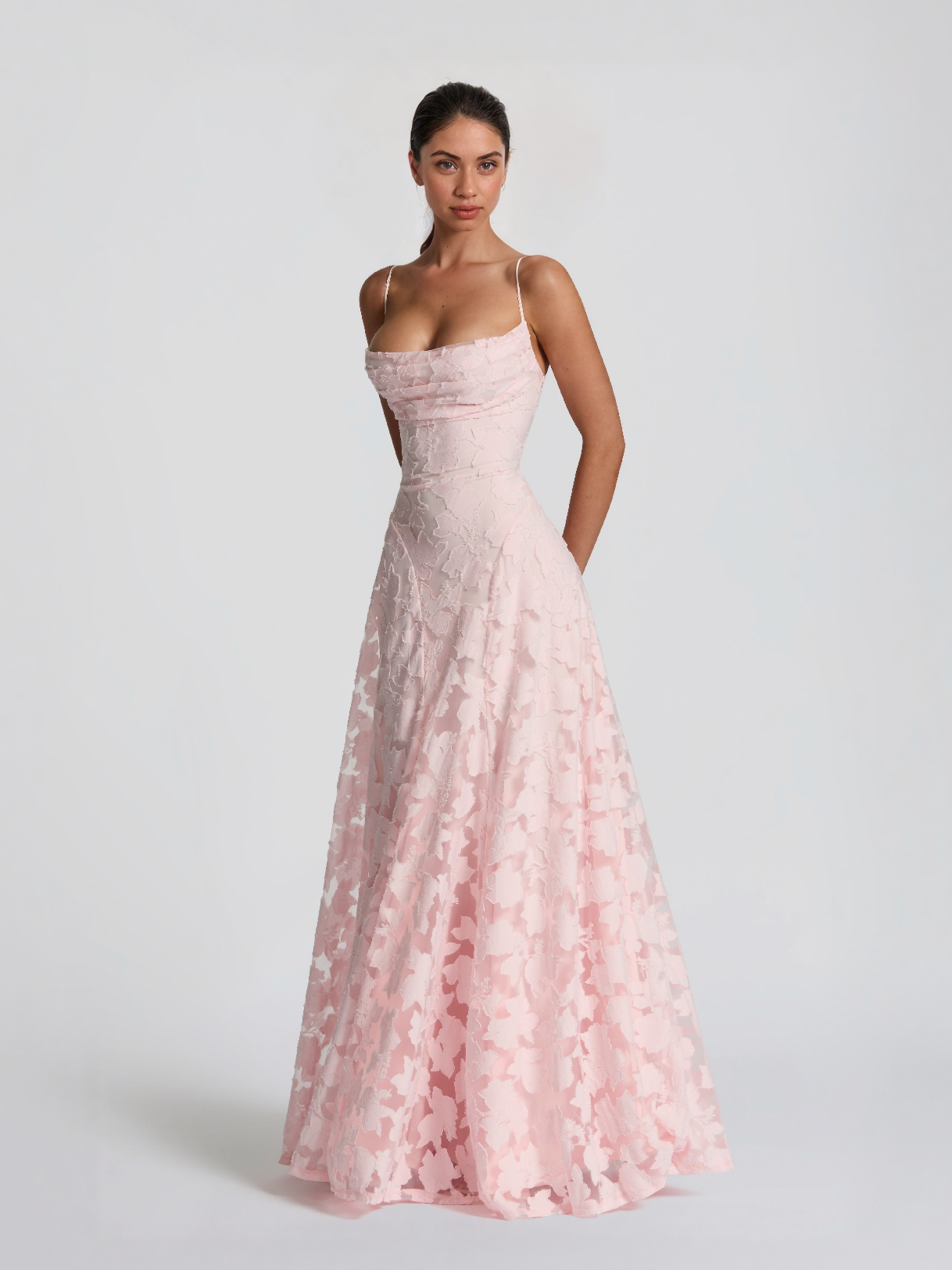 Elegant Spaghetti Strap Lace Maxi Dress