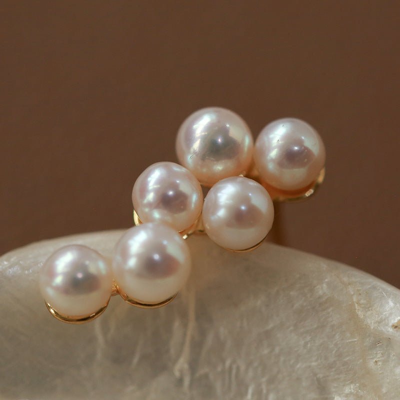 Dainty Pearl Cluster Stud Earrings