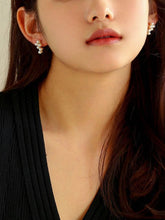 Load image into Gallery viewer, Dainty Pearl Cluster Stud Earrings
