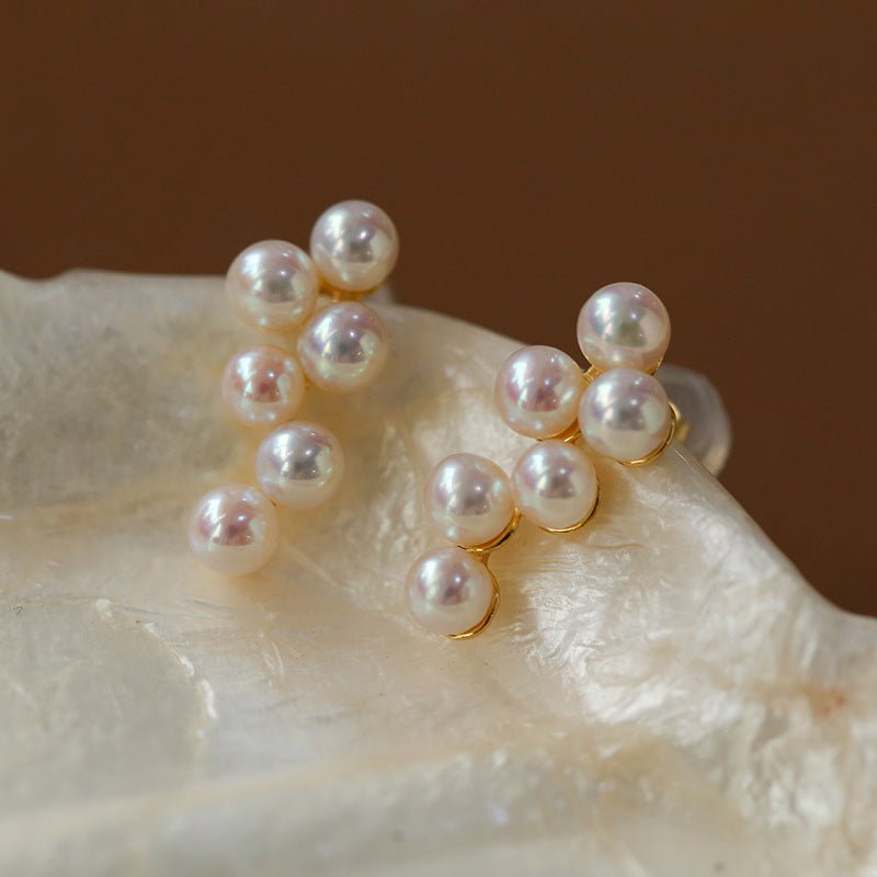 Dainty Pearl Cluster Stud Earrings