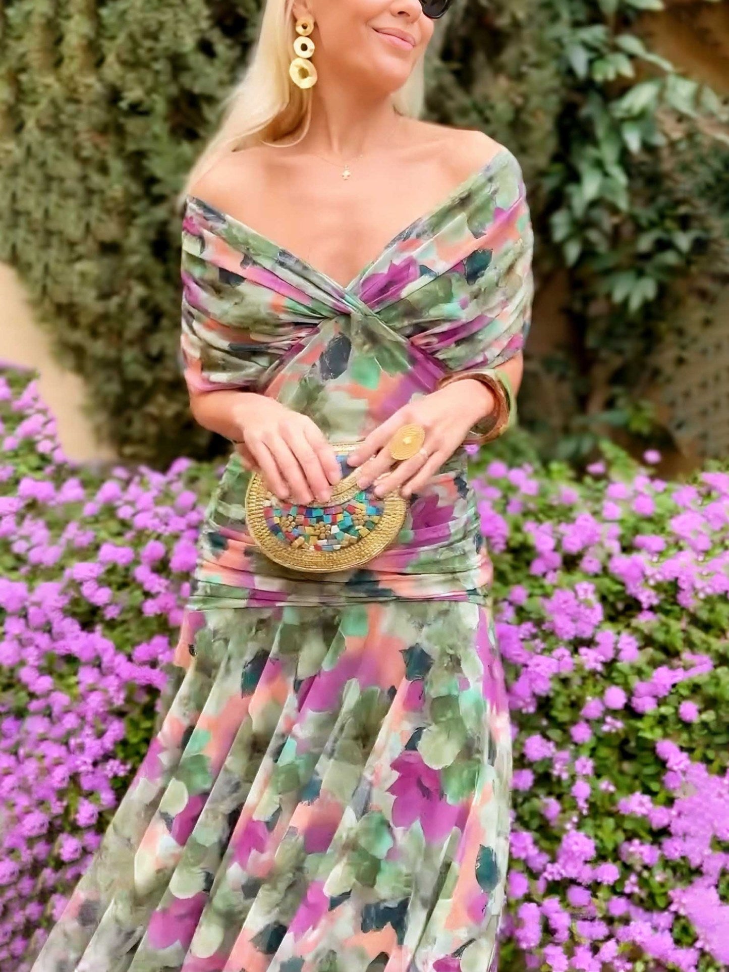 Exquiste Off the Shoulder Floral Midi Dress