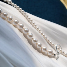 Load image into Gallery viewer, Gradient Collarbone T-Bar Pearl Necklace

