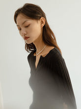 Load image into Gallery viewer, Gradient Collarbone T-Bar Pearl Necklace

