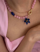 Load image into Gallery viewer, Handmade Cat Eye Sunflower Beaded Necklace

