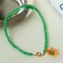 Load image into Gallery viewer, Handmade Cat Eye Sunflower Beaded Necklace
