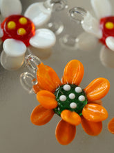 Load image into Gallery viewer, Handmade Cat Eye Sunflower Beaded Necklace
