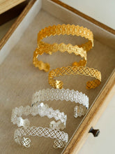 Load image into Gallery viewer, Intricate Lace Open Bracelet
