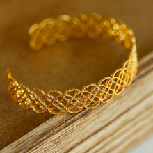 Load image into Gallery viewer, Intricate Lace Open Bracelet
