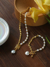 Load image into Gallery viewer, Minimalist Gold Chain Freshwate Pearl Pendant Necklace
