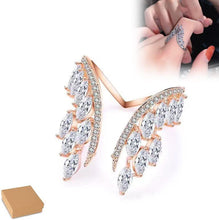 Load image into Gallery viewer, Elegant Angel wings bracelet
