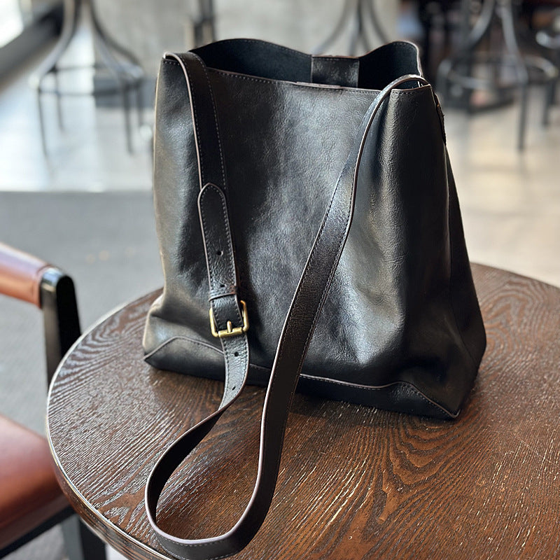 Simple Adjustable Strap Full Grain Leather Bucket Bag