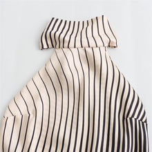 Load image into Gallery viewer, Stripped Halter Backless Maxi Party Dress
