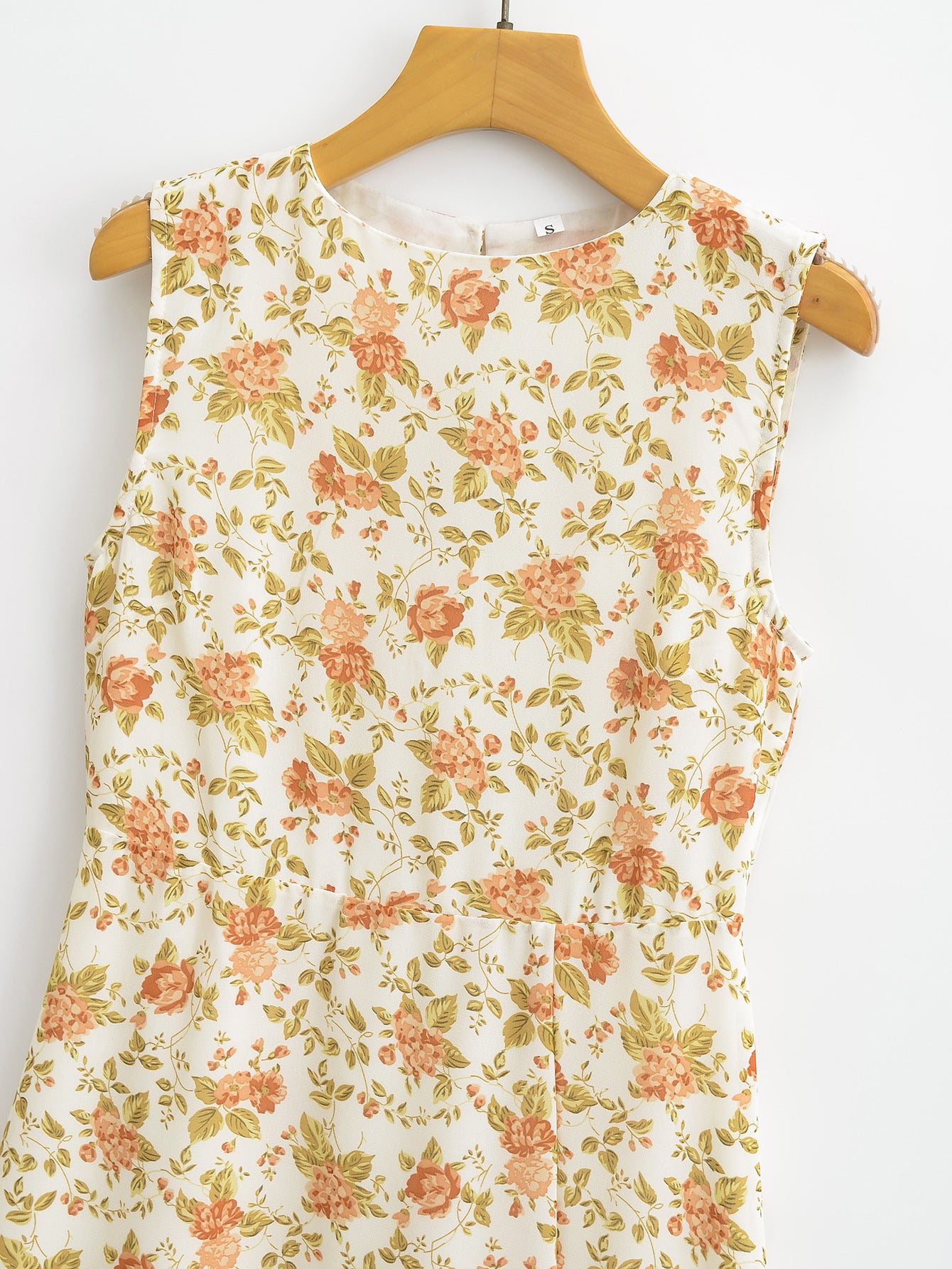 Floral Print Sleeveless Midi Dress