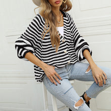 Load image into Gallery viewer, Long Sleeves Stripped V-neck Cardigan
