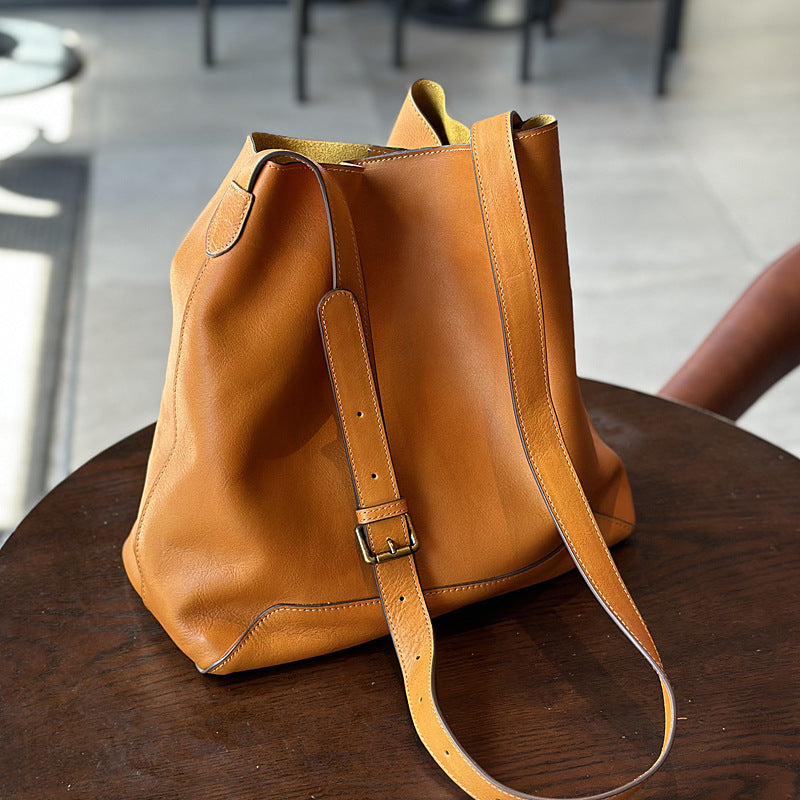 Simple Adjustable Strap Full Grain Leather Bucket Bag