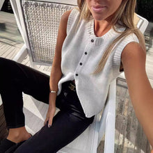 Load image into Gallery viewer, Casual Sleeveless Round Neck Knitted Vest Top
