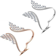 Load image into Gallery viewer, Elegant Angel wings bracelet
