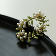 Load image into Gallery viewer, Wreath Brooch with Resin Pearls
