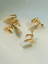 Load image into Gallery viewer, Square Checkerboard Geometric Pearl Mosaic Stud Earrings
