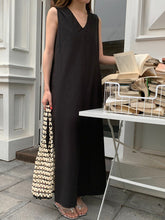 Load image into Gallery viewer, Simple Loose Sleeveless V-Neck Midi Dresses
