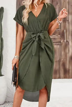 Load image into Gallery viewer, Loose V-neck Short Sleeves Tie Knot Midi Dress
