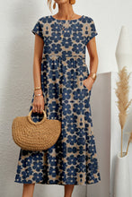 Load image into Gallery viewer, Casual Floral Pocket Round Neck Midi Dress
