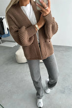Load image into Gallery viewer, Simple Pockets Long Sleeved Cardigan
