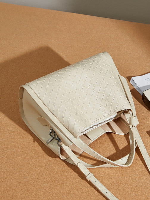 Embossed Basket Bag Woven Handbag with Straps