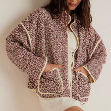 Load image into Gallery viewer, Floral Print Thin Pocket Cardigan Jacket
