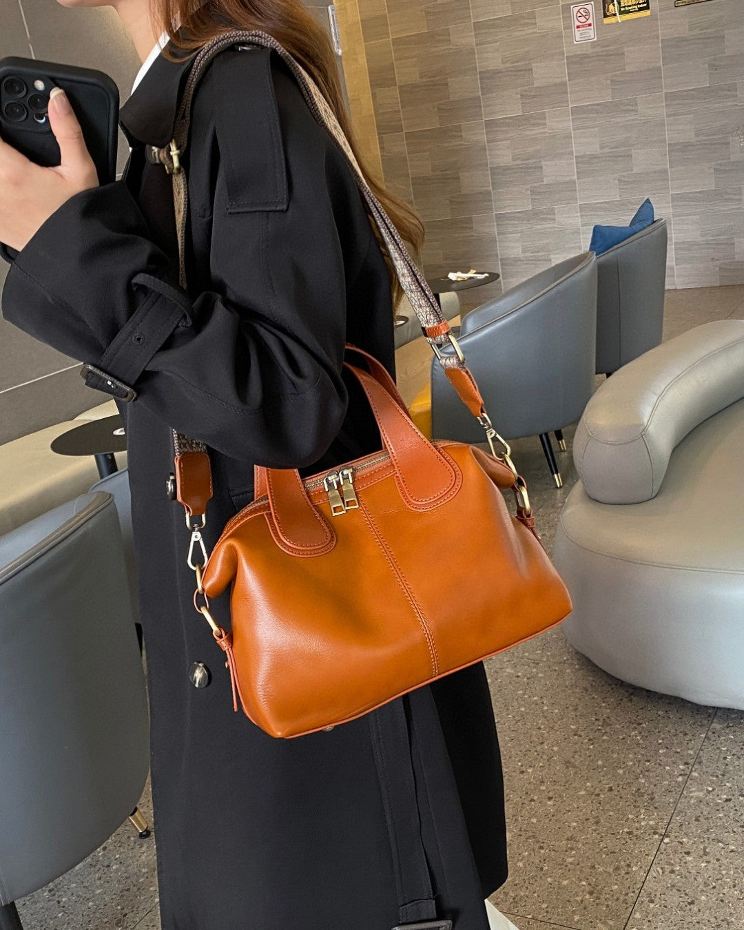 Timeless Full Grain Leather Everyday Carry Bag Handbag