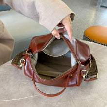 Load image into Gallery viewer, Classic Black Convertible Shoulder Bag

