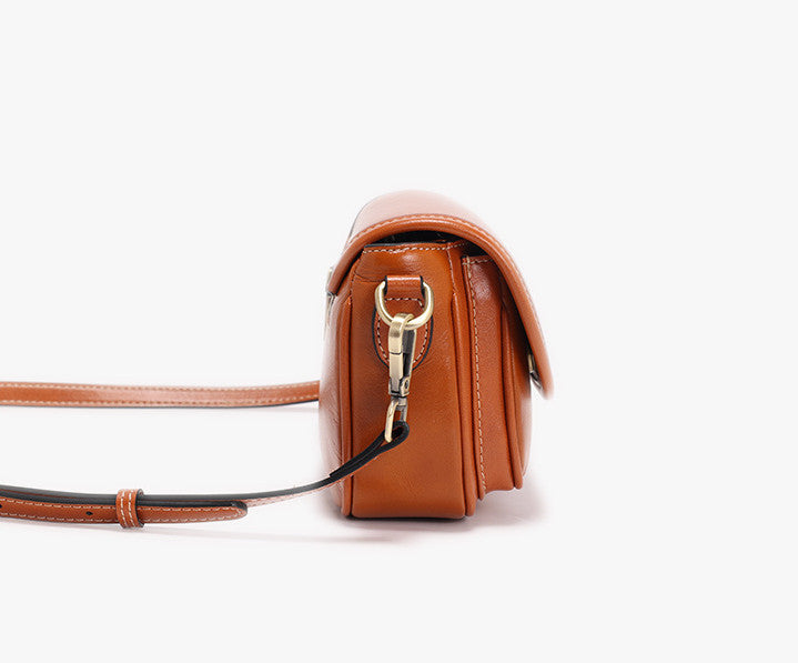 Simple Daylife Flap Crossbody Bag