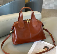 Load image into Gallery viewer, Timeless Full Grain Leather Everyday Carry Bag Handbag
