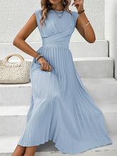 Load image into Gallery viewer, Blue Round Neck Sleeveless Pleated Midi Dress
