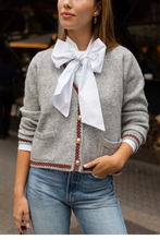 Load image into Gallery viewer, Grey Trimmed Long Sleeves Cardigan
