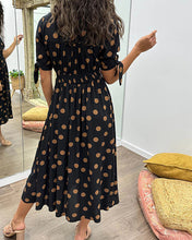 Load image into Gallery viewer, Black Dots Print Short Sleeve Midi Dress
