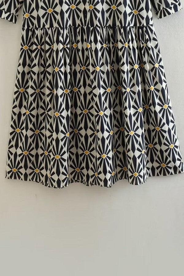 Black and White Print Long Sleeves Midi Dress