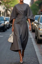 Load image into Gallery viewer, Elegant O Neck Long Sleeves Ruched Midi Dress
