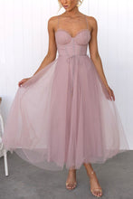 Load image into Gallery viewer, Elegant Sweatheart Spaghetti Staps Princess Tulle  Midi Party Dress
