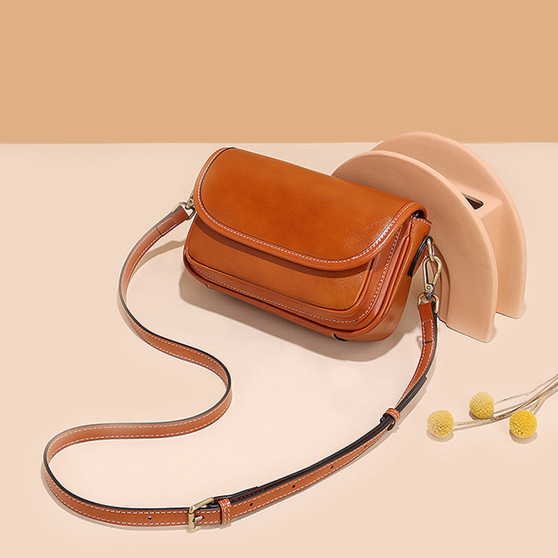 Simple Daylife Flap Crossbody Bag