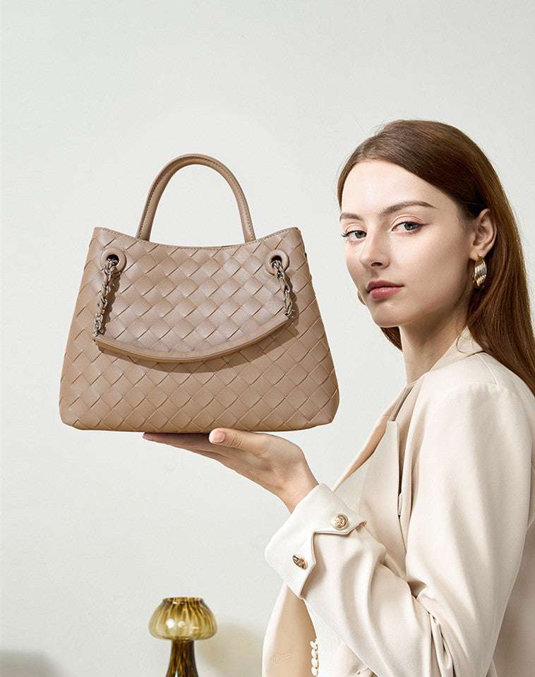New Woven Leather Chain Basket Bag