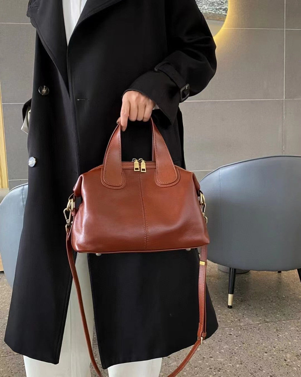 Timeless Full Grain Leather Everyday Carry Bag Handbag
