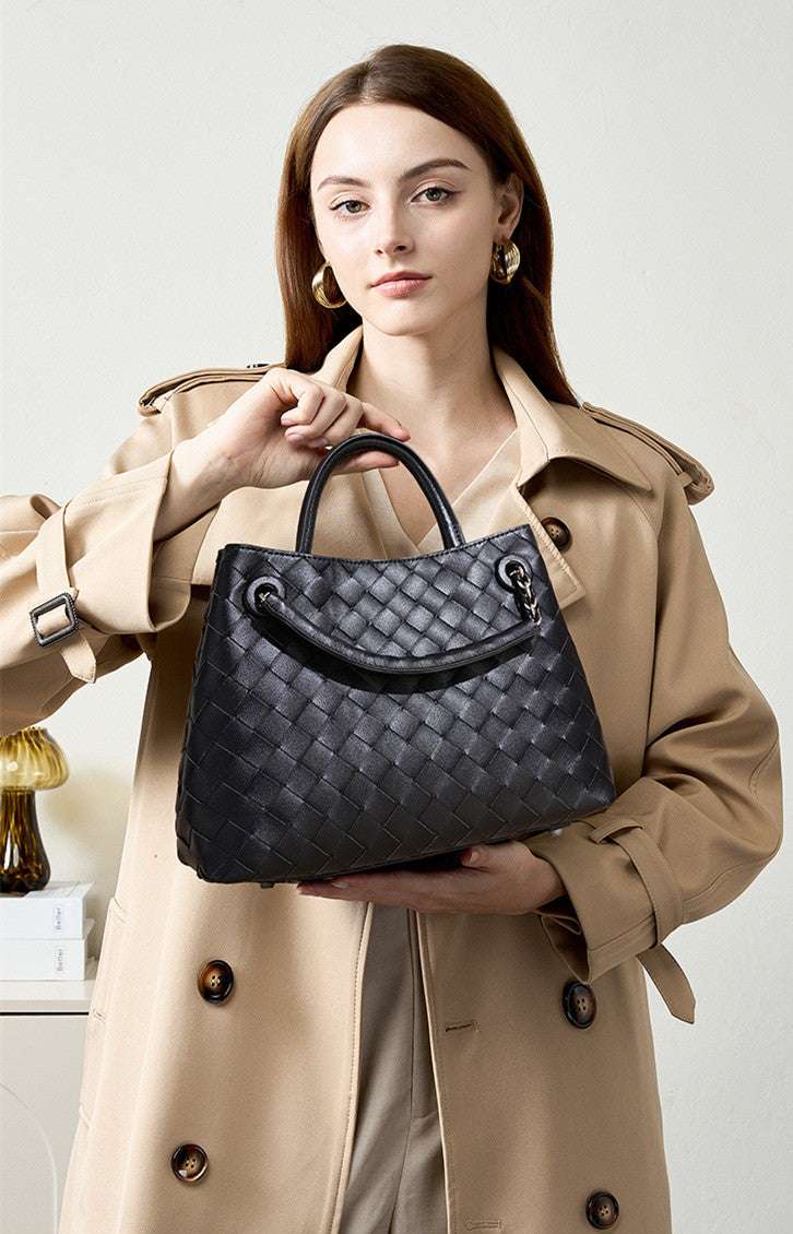 New Woven Leather Chain Basket Bag