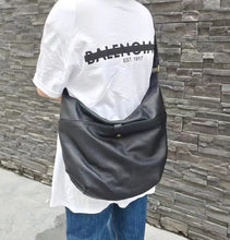 Load image into Gallery viewer, Classic Large Everyday Slouchy Shoulder Crossbody Bag
