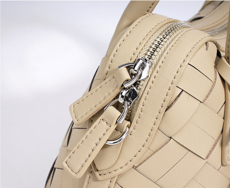 Simple Handmade Woven Handbag Leather Bag