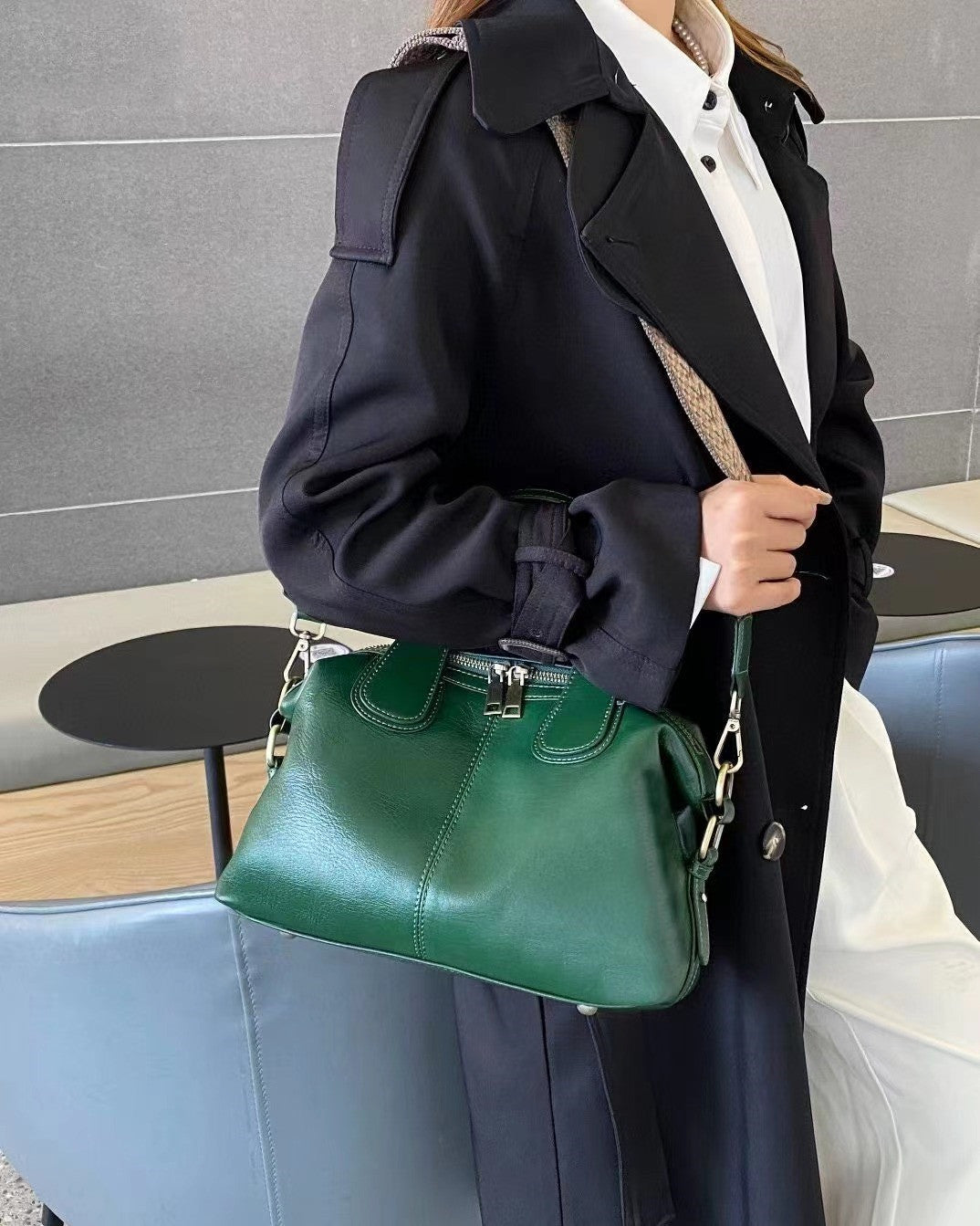 Timeless Full Grain Leather Everyday Carry Bag Handbag