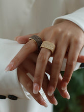Load image into Gallery viewer, Square Micropaved Zirconia Ring - floysun
